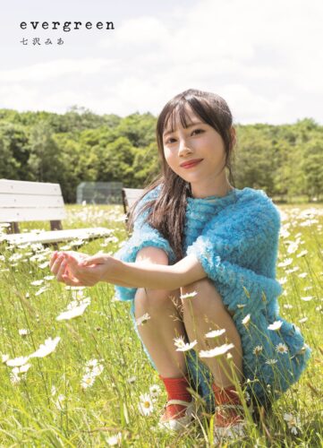 七沢みあ写真集「ｅｖｅｒｇｒｅｅｎ」発売記念イベント（秋葉原）