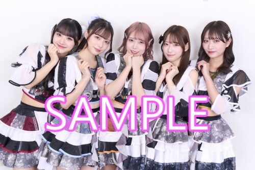 『Top Yell NEO 2024-2025』書泉限定絵柄生写真：Honey Devil