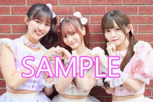 『Top Yell NEO 2024-2025』書泉限定絵柄生写真：AND CaaaLL
