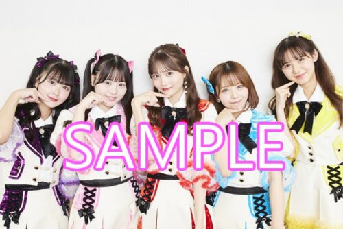 『Top Yell NEO 2024-2025』書泉限定絵柄生写真：SCRAMBLE SMILE
